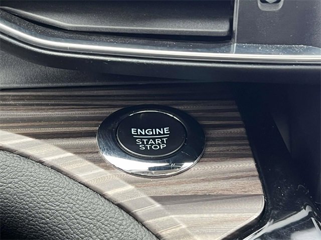 Certified 2023 Ford Explorer Limited w/ Limited Technology Package image 32