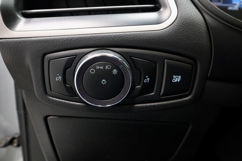 Certified 2024 Ford Edge SEL image 27