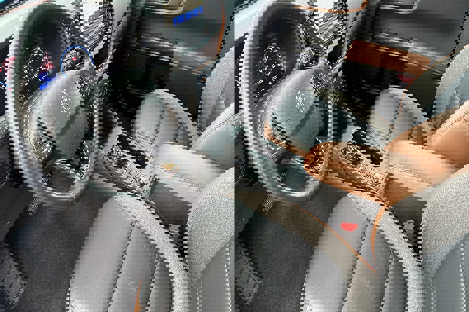 Certified 2023 Ford Bronco Sport Outer Banks w/ Tech Package image 11