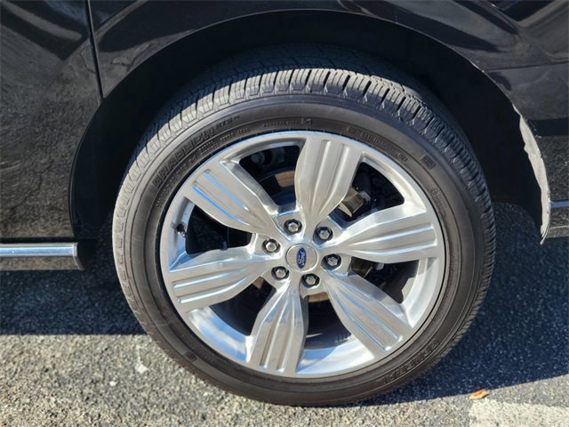Certified 2024 Ford Expedition Max Platinum image 7