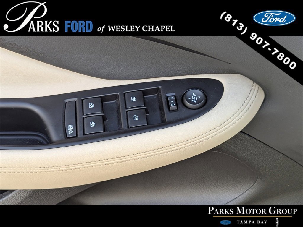 Used 2018 Buick Envision Essence image 17