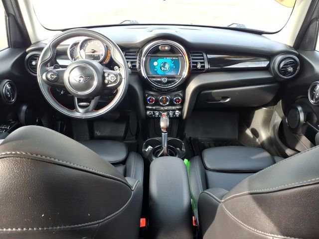 Used 2019 MINI Cooper S image 10