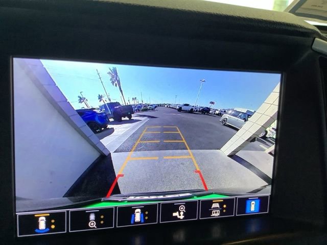 Used 2022 GMC Terrain SLT w/ Tech Package image 22