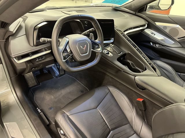 Used 2024 Chevrolet Corvette Stingray Premium Conv w/ Z51 Performance Package RWD image 10