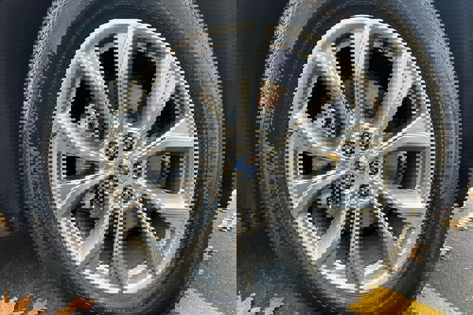 Certified 2023 Ford Explorer XLT w/ Equipment Group 202A image 7