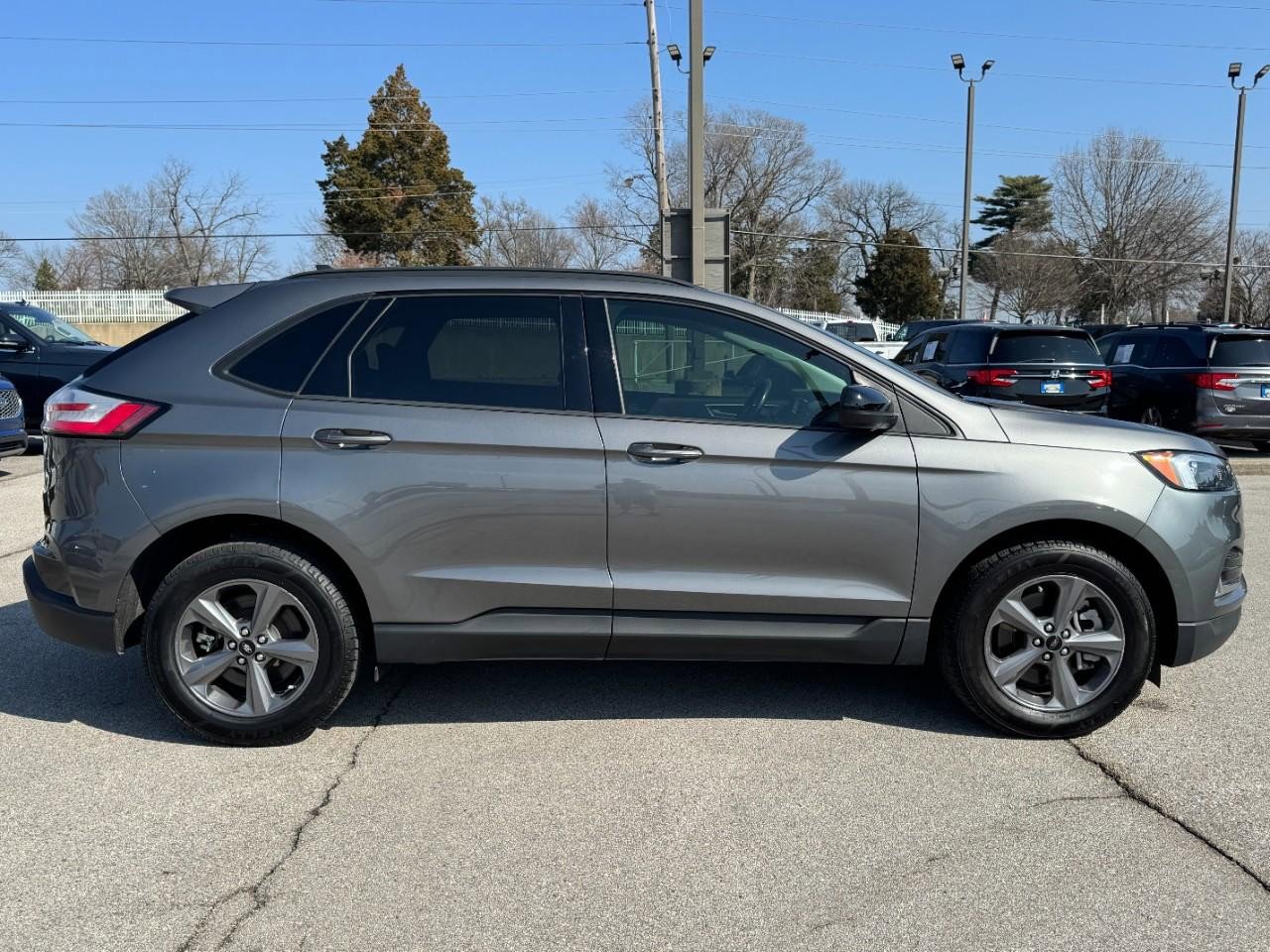 Certified 2023 Ford Edge SEL w/ Sport Appearance Package image 2