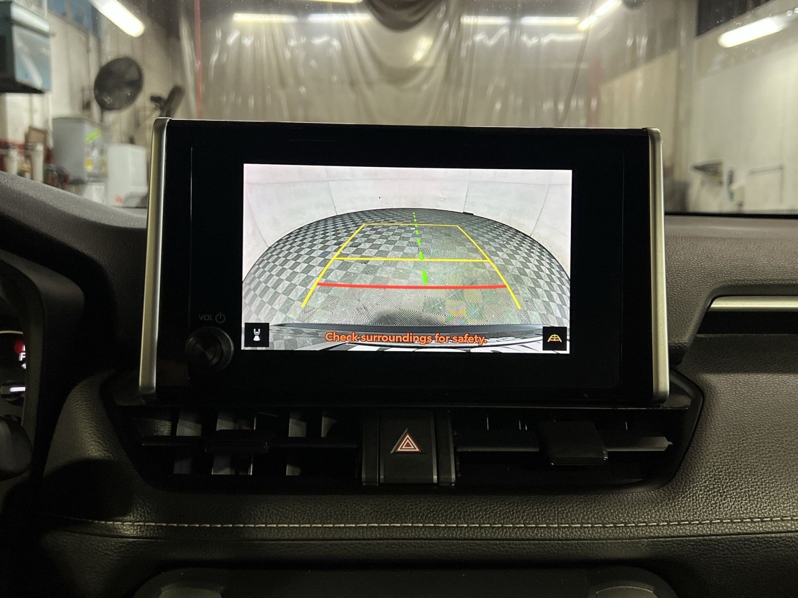 Used 2023 Toyota RAV4 LE AWD/4WD image 17