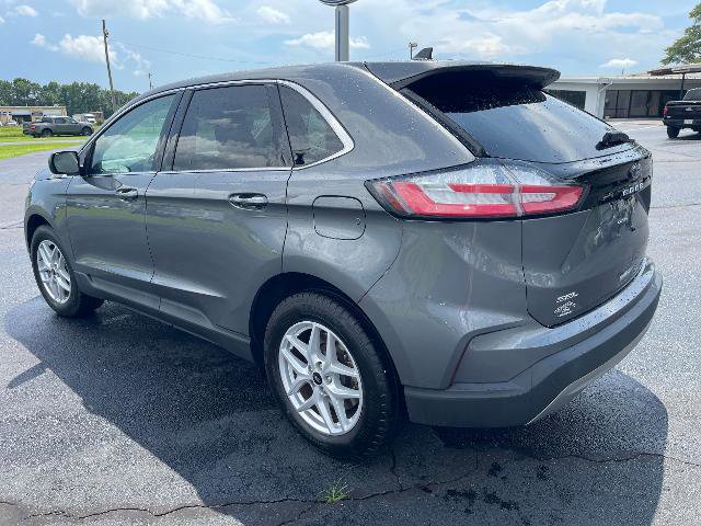 Certified 2024 Ford Edge SEL image 2