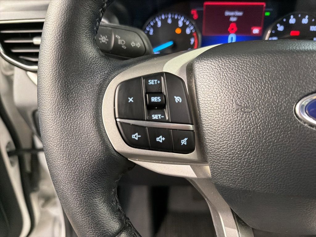 Certified 2023 Ford Explorer XLT w/ Equipment Group 202A AWD/4WD image 19
