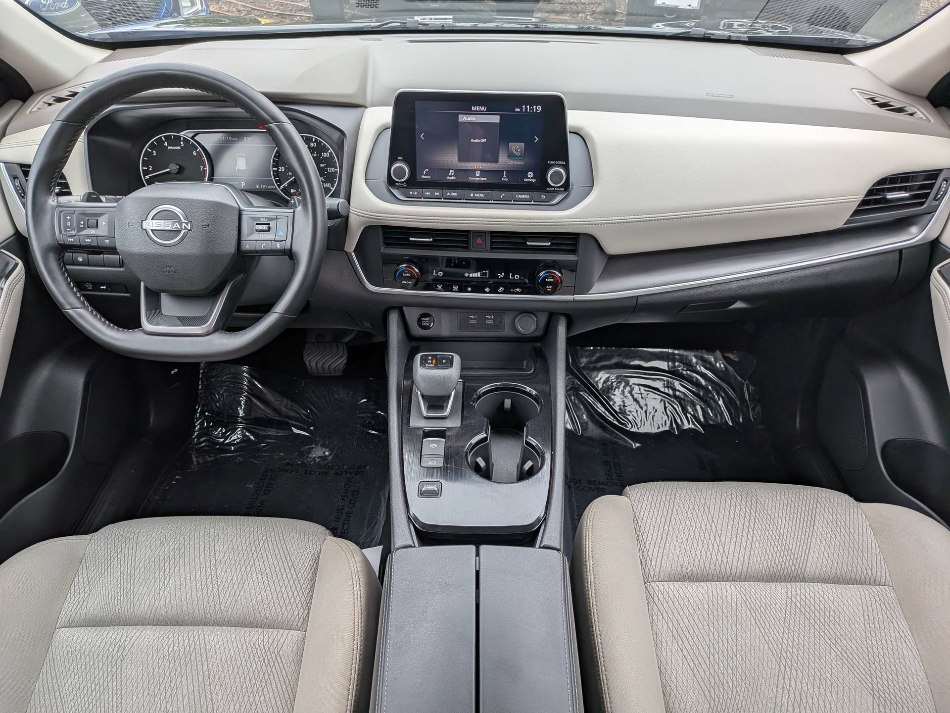 Used 2025 Nissan Rogue SV FWD image 18
