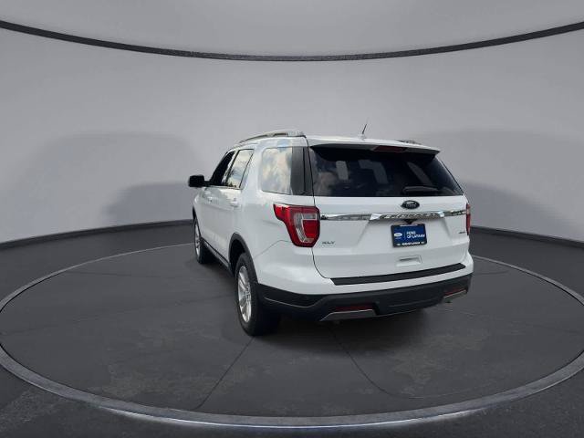Certified 2019 Ford Explorer XLT w/ Equipment Group 201A AWD/4WD image 6