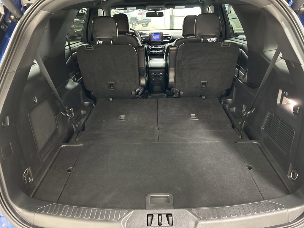 Certified 2023 Ford Explorer ST-Line w/ Class IV Trailer Tow Package image 33