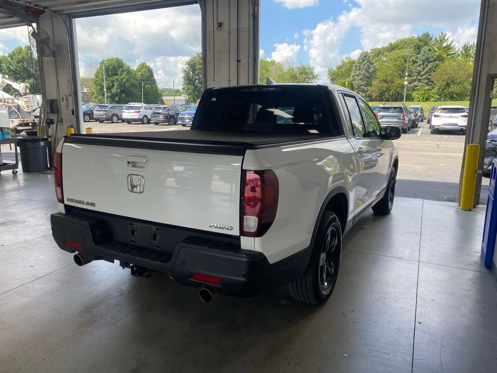 Used 2021 Honda Ridgeline Black Edition image 4