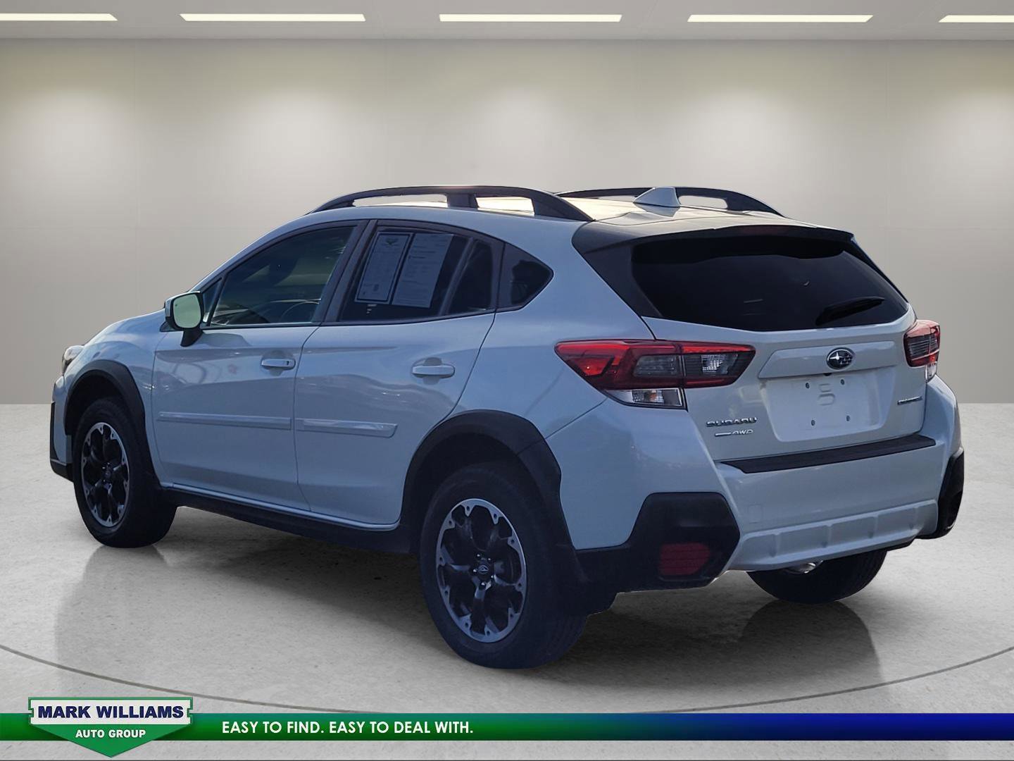 Used 2021 Subaru Crosstrek 2.0i Premium image 3