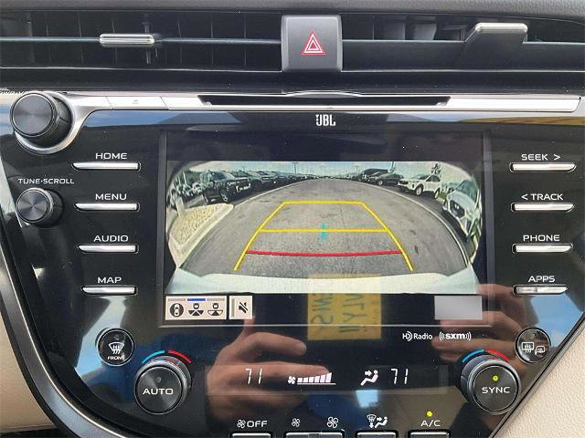 Used 2019 Toyota Camry XLE image 17