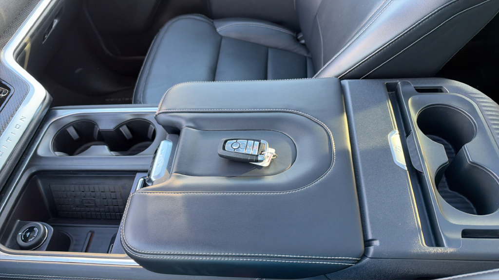 Certified 2025 Ford Expedition Max Platinum w/ Stealth Appearance Package AWD/4WD image 25