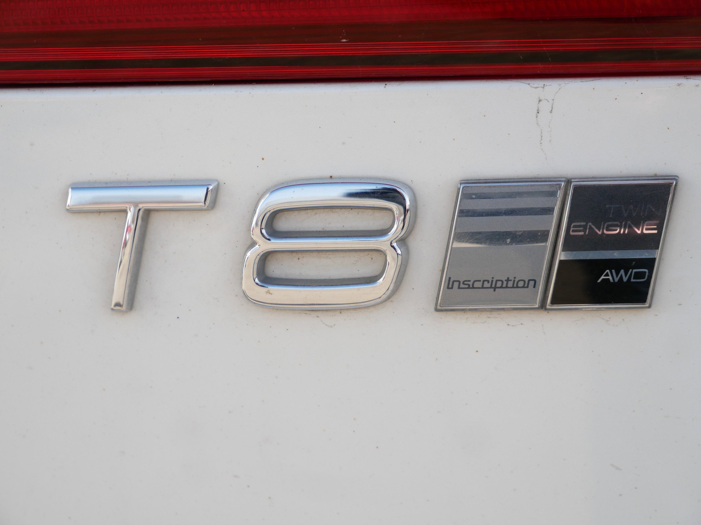 Used 2019 Volvo XC60 T8 Inscription w/ Advanced Package image 8