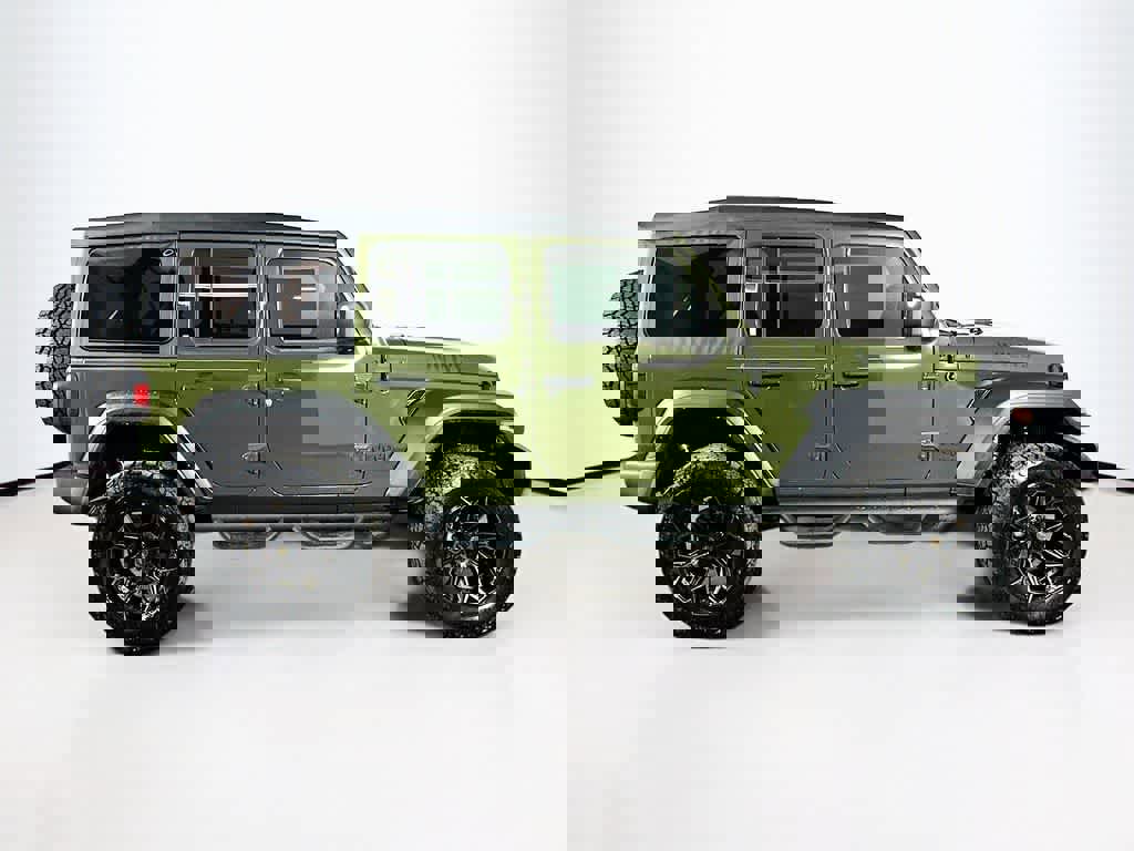 Used 2021 Jeep Wrangler Unlimited Sport image 26