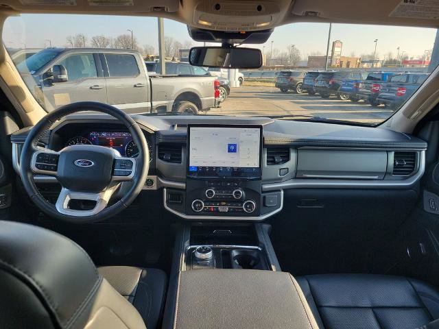 Certified 2024 Ford Expedition XLT image 14