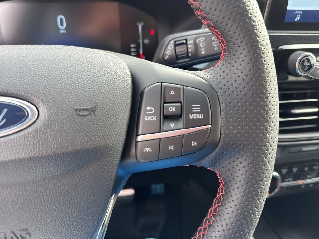 Certified 2024 Ford Escape ST-Line image 23