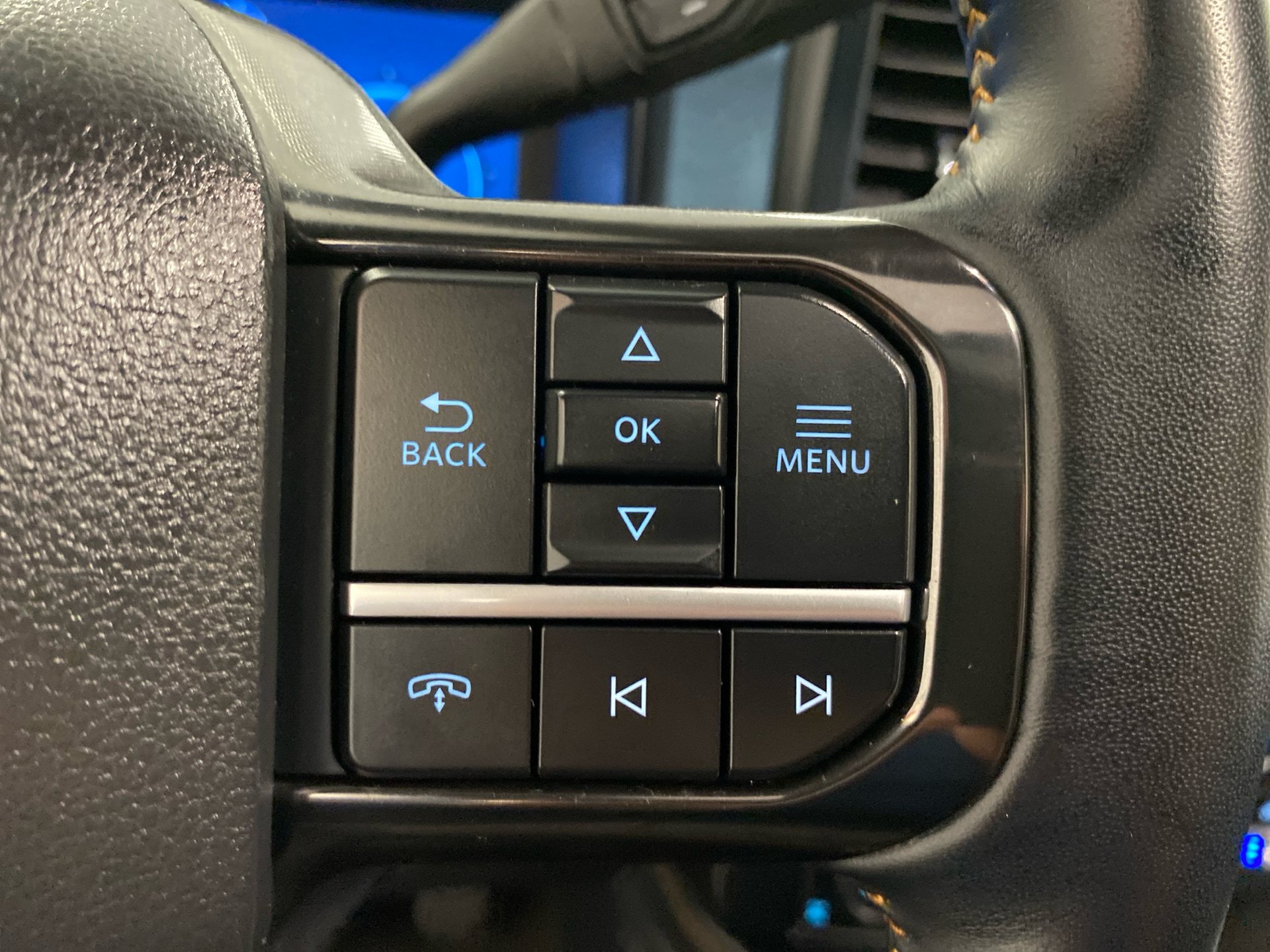 Certified 2024 Ford F250 Platinum AWD/4WD image 22