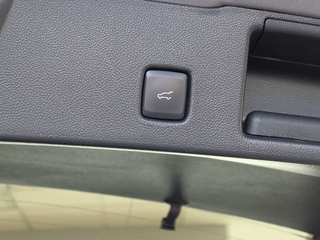 Certified 2023 Ford Escape Active FWD image 12