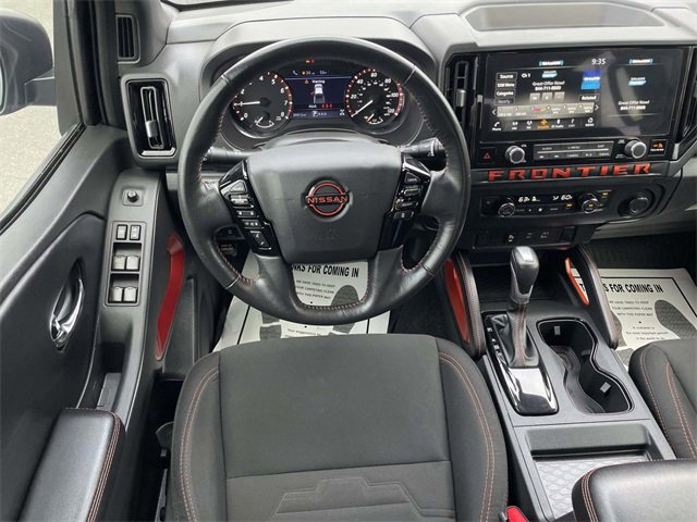 Used 2025 Nissan Frontier PRO-4X image 12