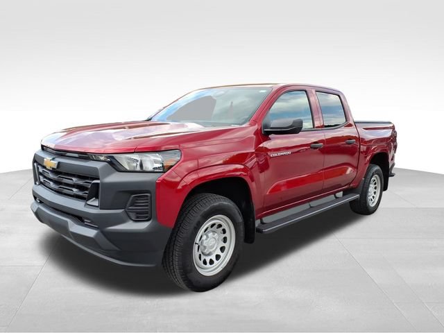 Used 2025 Chevrolet Colorado W/T w/ Advanced Trailering Package RWD image 2