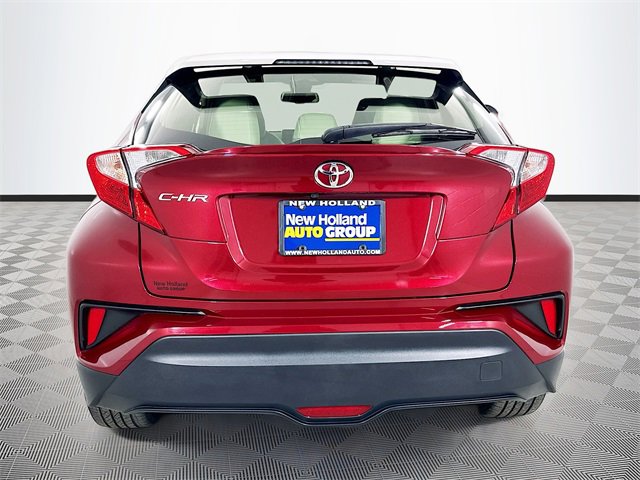 Used 2018 Toyota C-HR XLE image 6