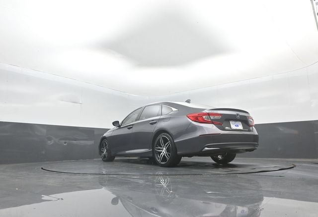Used 2021 Honda Accord Touring image 31