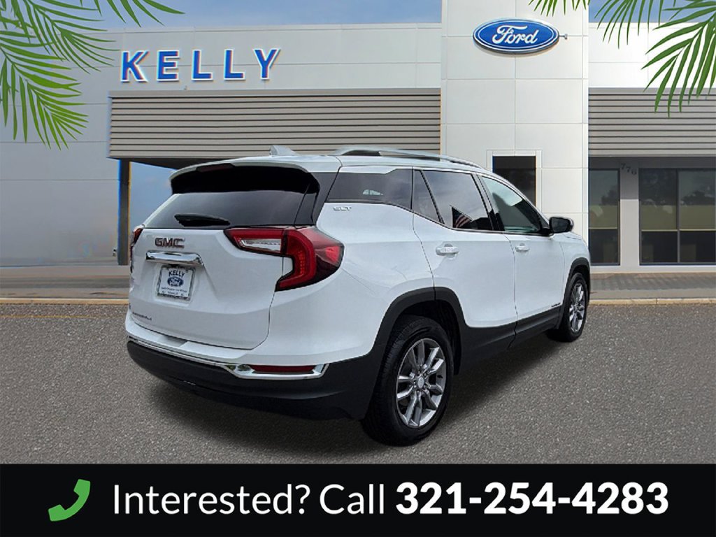Used 2024 GMC Terrain SLT FWD image 5
