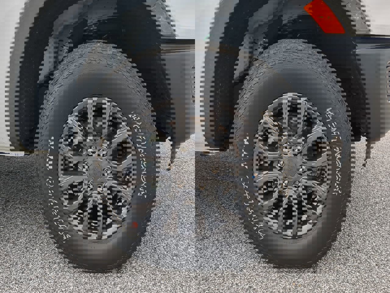 Certified 2023 Ford Ranger XL image 9