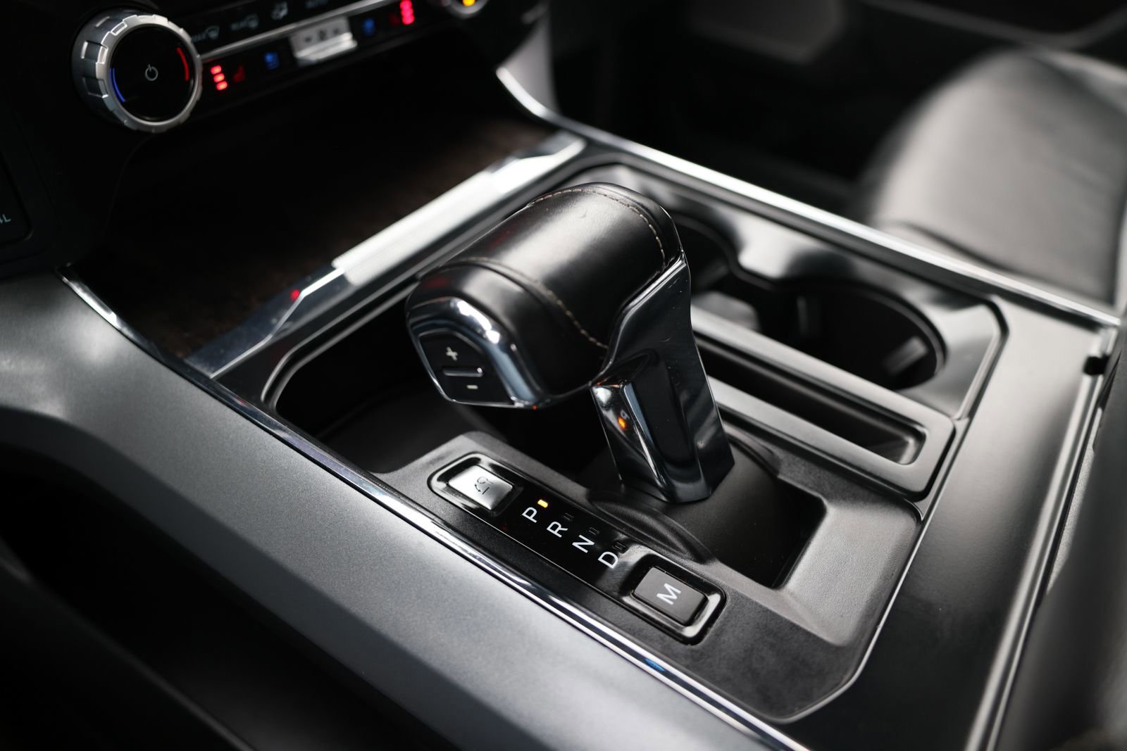 Certified 2023 Ford F150 Lariat w/ Equipment Group 502A High image 28