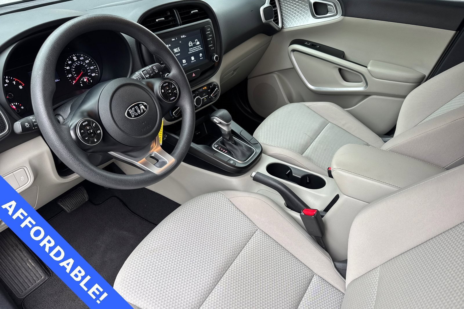 Used 2021 Kia Soul LX image 11