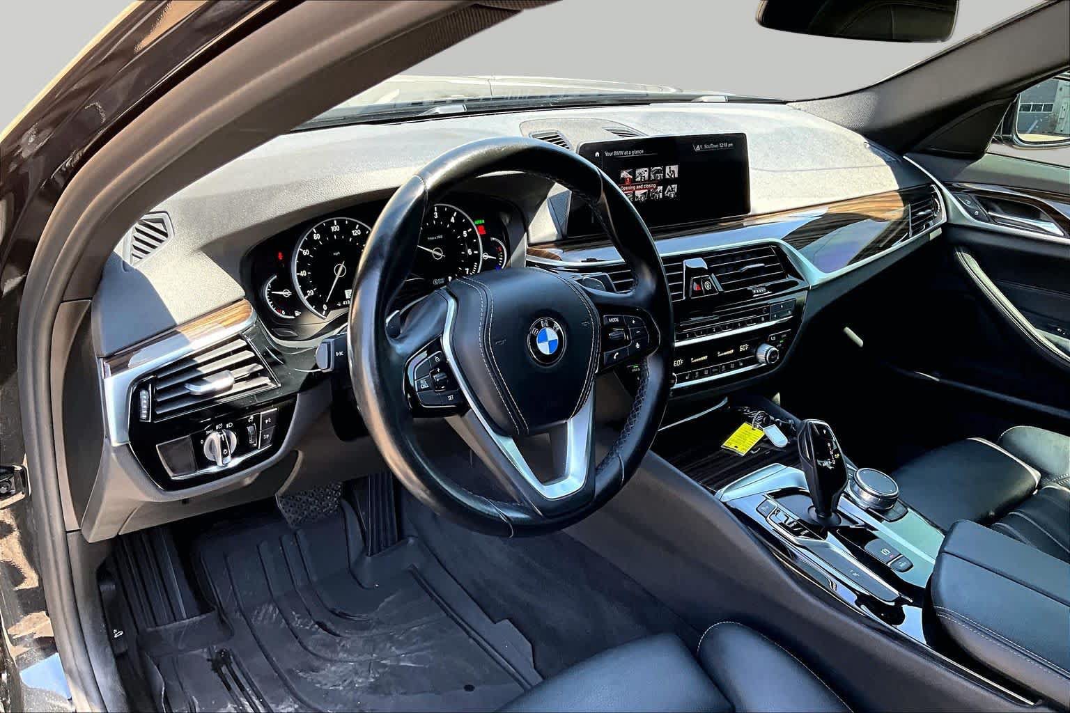 Used 2019 BMW 530i RWD image 18