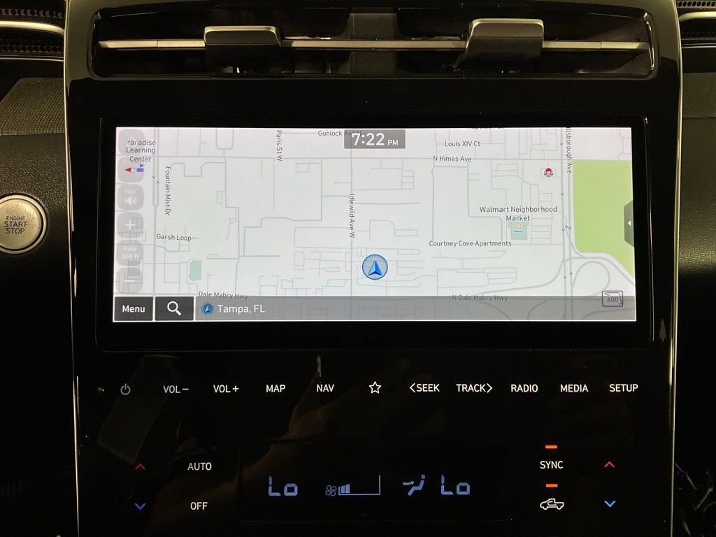 Used 2022 Hyundai Santa Cruz Limited image 22