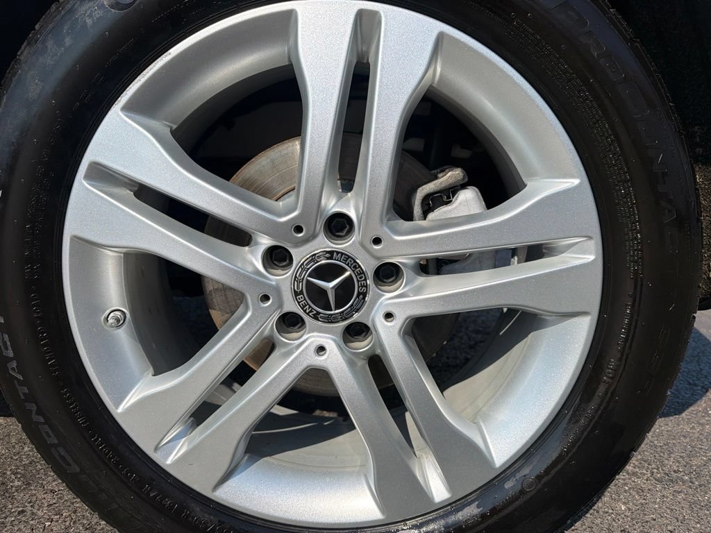 Used 2019 Mercedes-Benz GLA 250 4MATIC image 55