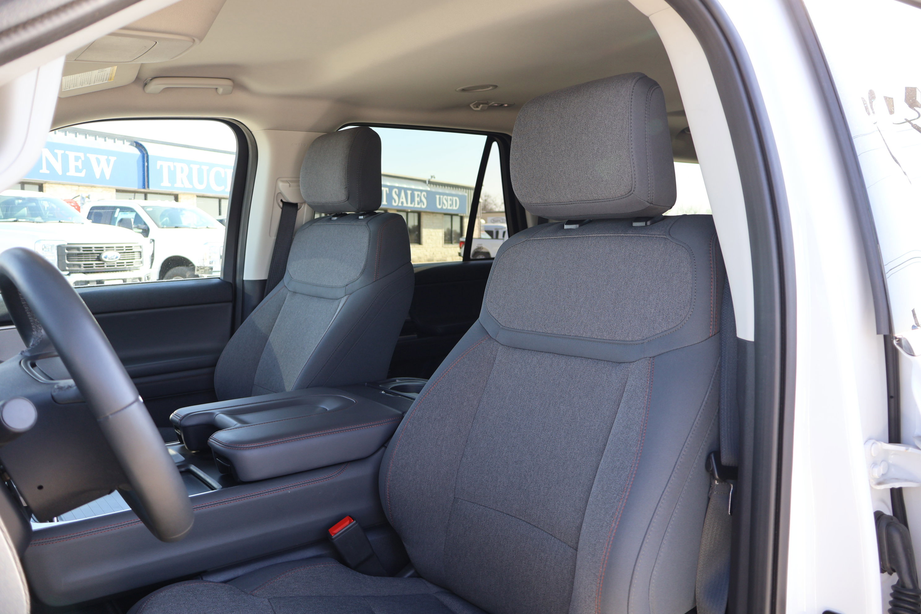 Certified 2025 Ford Expedition Max Active image 14