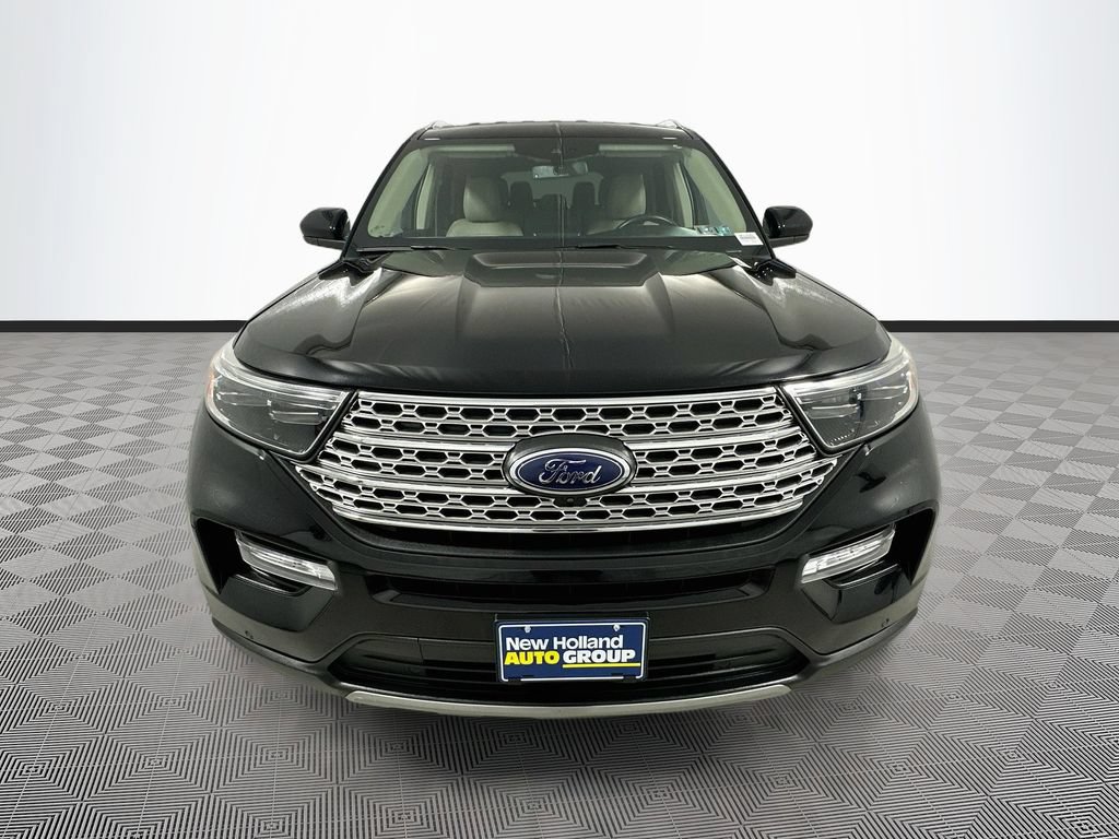 Certified 2023 Ford Explorer Limited AWD/4WD image 2