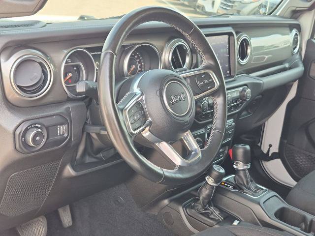 Used 2023 Jeep Wrangler Unlimited Sahara w/ Cold Weather Group AWD/4WD image 10