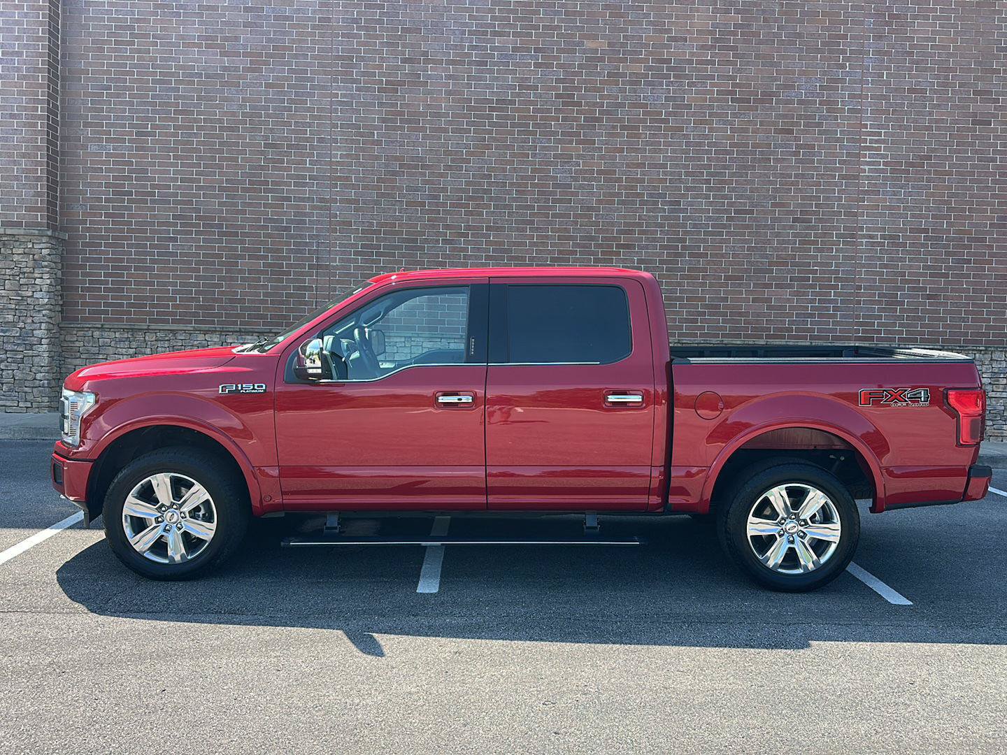 Certified 2020 Ford F150 Platinum w/ Equipment Group 701A Luxury AWD/4WD image 2
