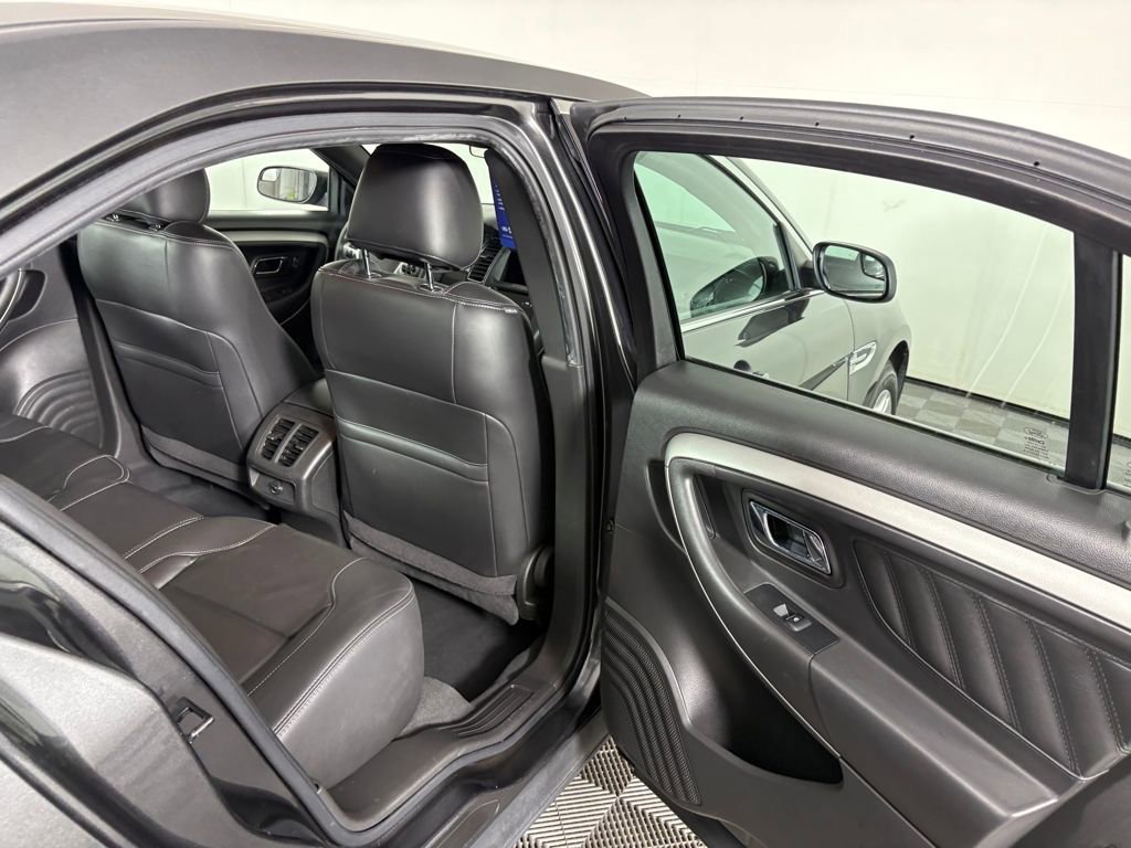 Certified 2019 Ford Taurus SEL w/ Equipment Group 201A image 32