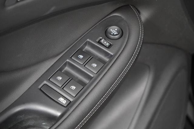Used 2019 Buick Envision Essence AWD/4WD image 26