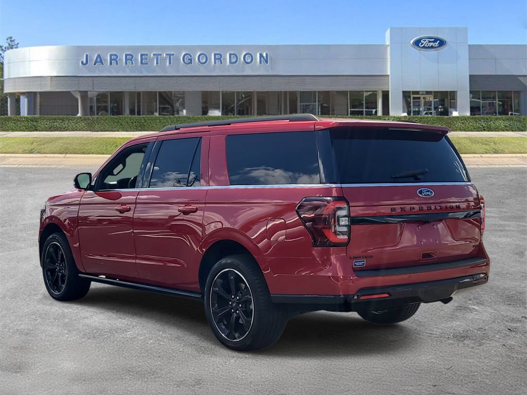 Certified 2022 Ford Expedition Max Limited RWD image 3