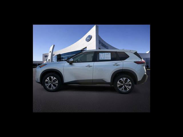 Used 2022 Nissan Rogue SV AWD/4WD image 9