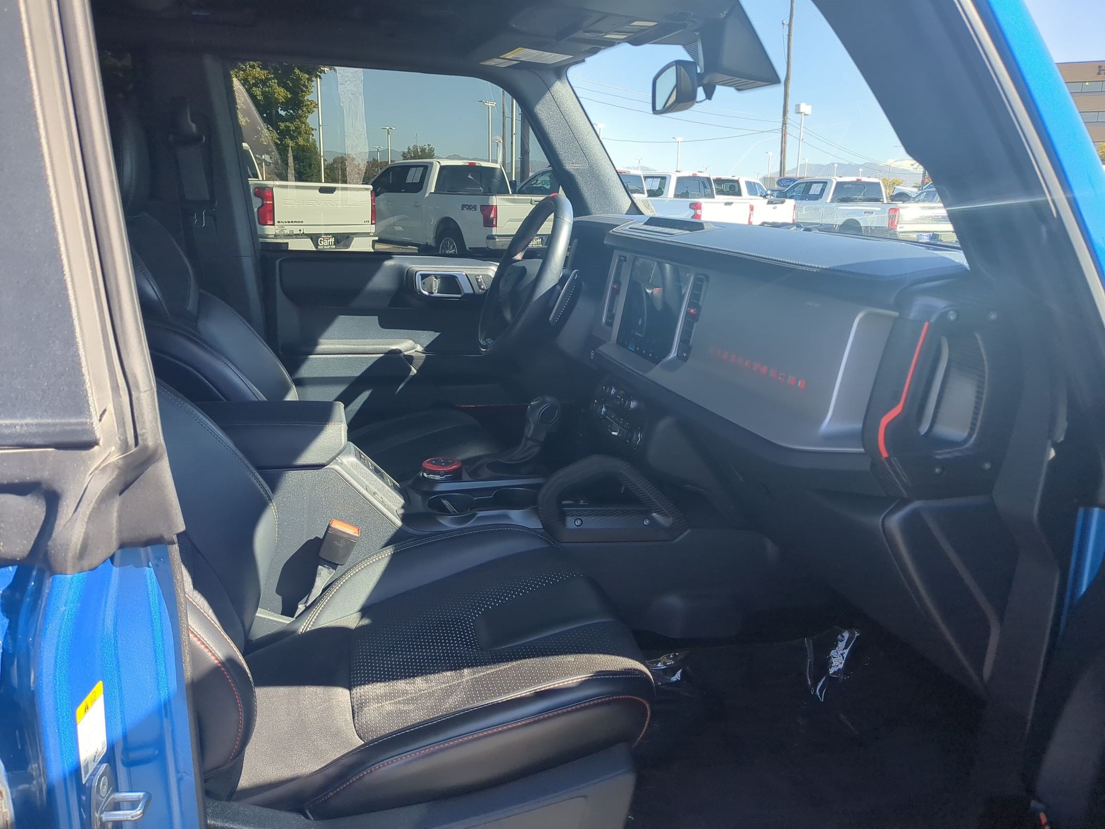 Certified 2024 Ford Bronco Raptor w/ Interior Carbon Fiber Pack 6 AWD/4WD image 34