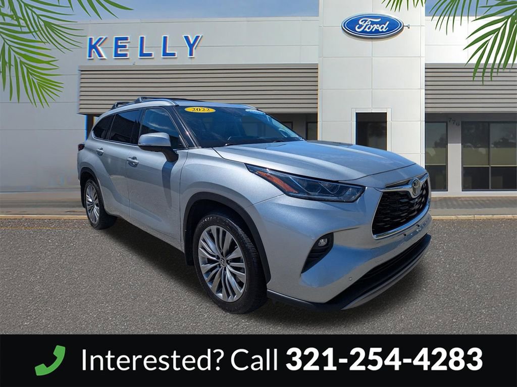 Used 2022 Toyota Highlander Platinum AWD/4WD image 4