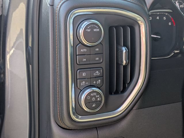 Used 2021 GMC Sierra 1500 AT4 w/ AT4 Preferred Package AWD/4WD image 13