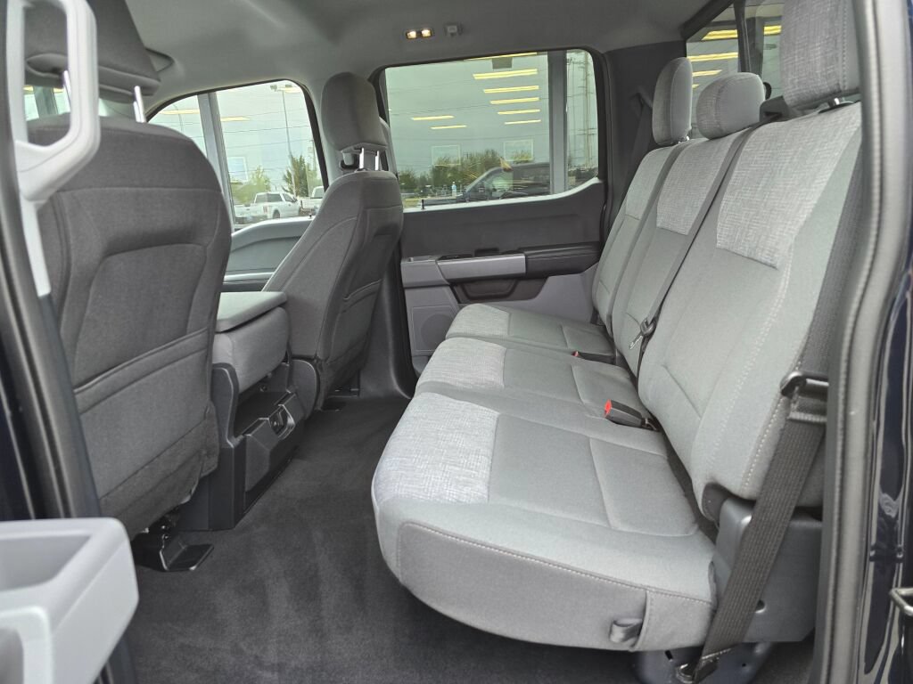 Certified 2025 Ford F250 XLT AWD/4WD image 12