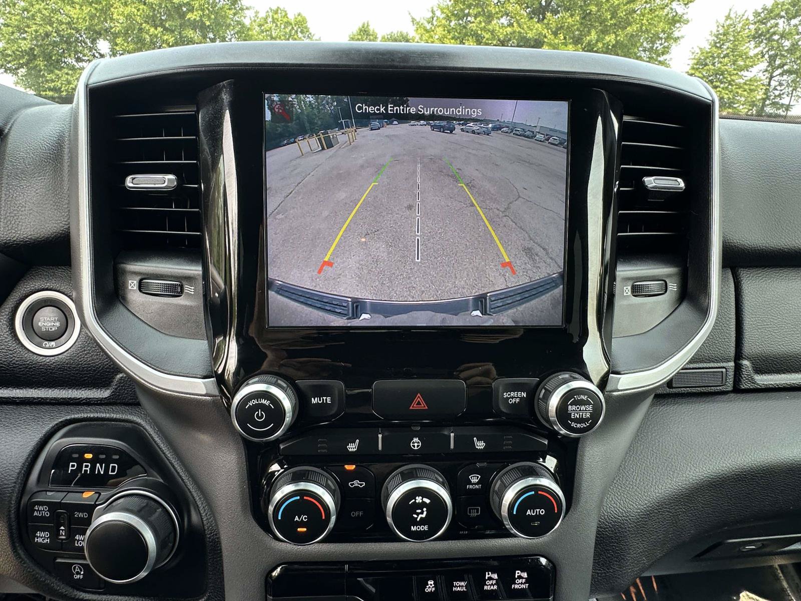 Used 2022 RAM 1500 Big Horn AWD/4WD image 11